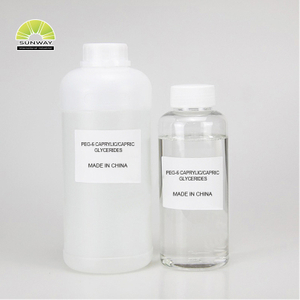 مُكمِّل مُستحلب مُثبِّت من الدرجة التجميلية للعناية بالبشرة، مُورَّد من المصنع، جليسريدات الكابريليك/الكابريك PEG-6