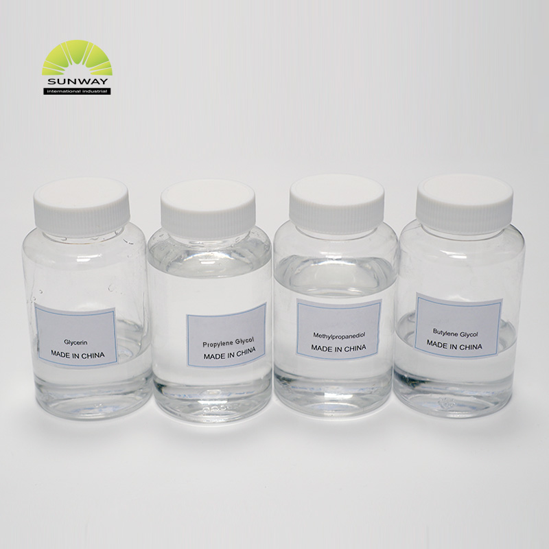 بوتيلين جليكول سائل عالي الجودة، بدرجة نقاء 99%، مناسب للاستخدام في مستحضرات التجميل