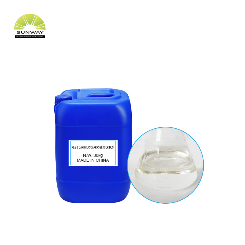 مواد خام للمواد الكيميائية اليومية من فاكتوري ساينس، جليسريدات الكابريليك/الكابريك PEG-8